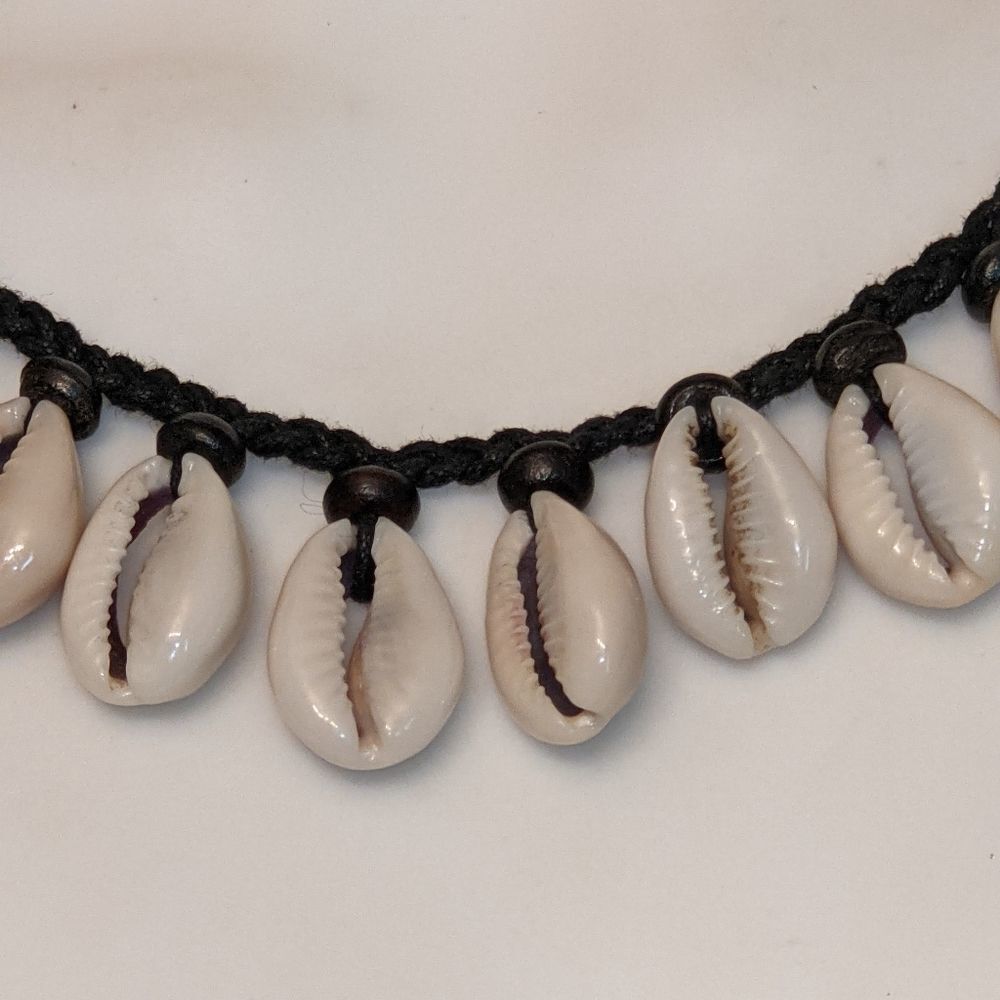 Shell Statementpiecenecklace - image 2